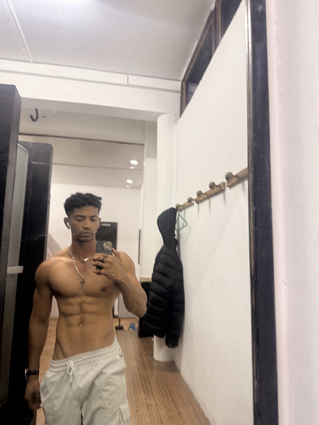 Miguel physique